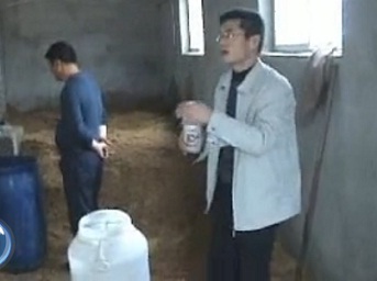 孔先生：发酵床养殖技术 